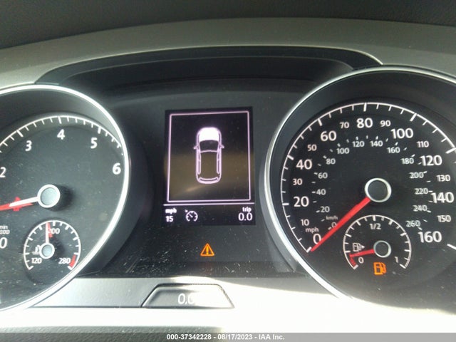 3VW217AU8HM038629 Volkswagen GOLF S