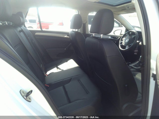 3VW217AU8HM038629 Volkswagen GOLF S
