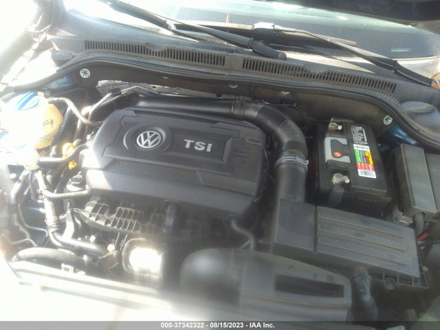 2014 VOLKSWAGEN JETTA SEDAN SE VIN: 3VWD17AJ9EM246187