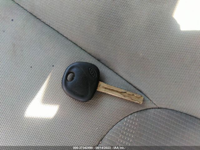 KNADM4A36G6648193 KIA RIO LX