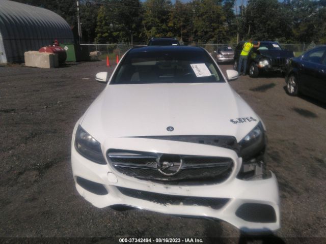 55SWF4KB3FU001215 Mercedes-Benz C 300 Sport 4matic/luxury 4matic/4matic