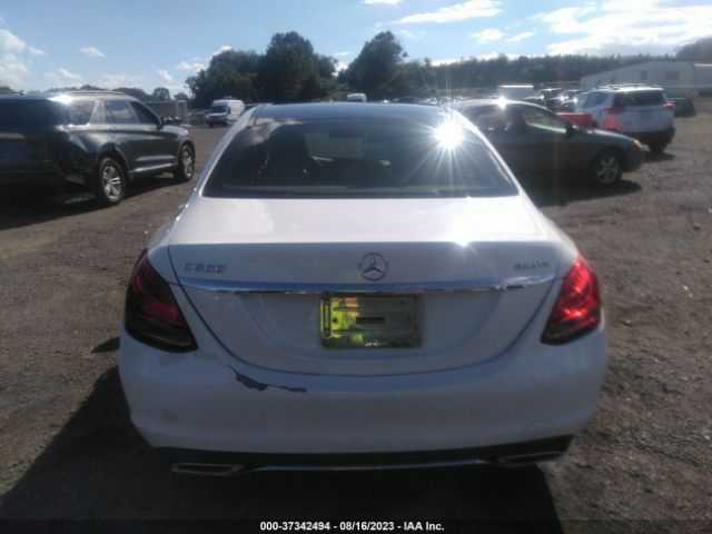55SWF4KB3FU001215 Mercedes-Benz C 300 Sport 4matic/luxury 4matic/4matic