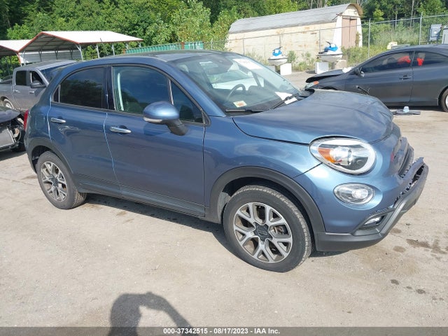 2018 FIAT 500X ZFBCFYCB3JP652341 Photo 0