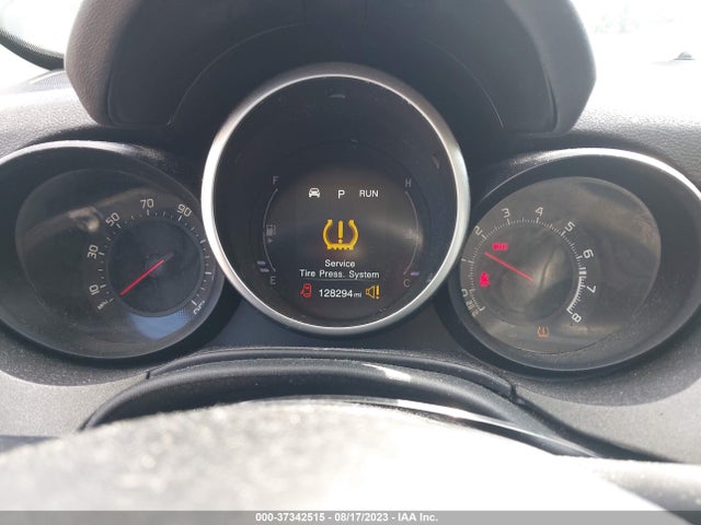 2018 FIAT 500X ZFBCFYCB3JP652341 Photo 6