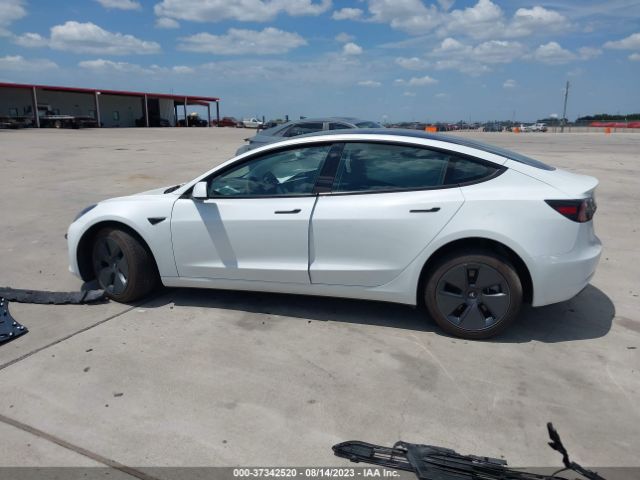 5YJ3E1EA1PF576536 Tesla MODEL 3