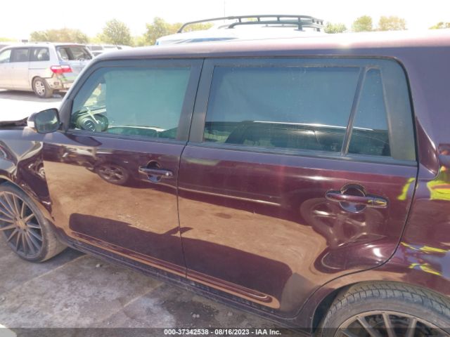 JTLZE4FE9FJ069988 Scion XB