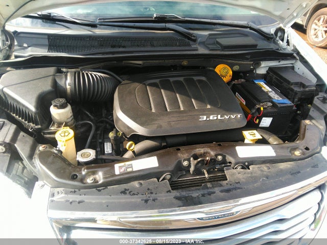 2C4RC1BG1ER218377 Chrysler Town & Country Touring