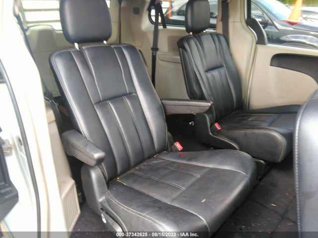 2C4RC1BG1ER218377 Chrysler Town & Country Touring