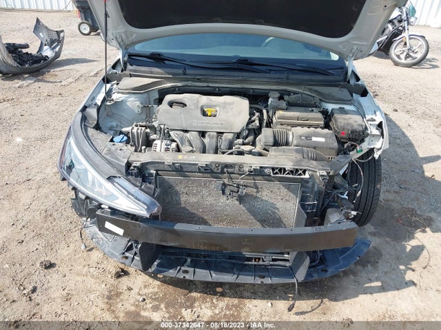 Hyundai ELANTRA SEL 2019 5NPD84LF2KH438140 Image 10