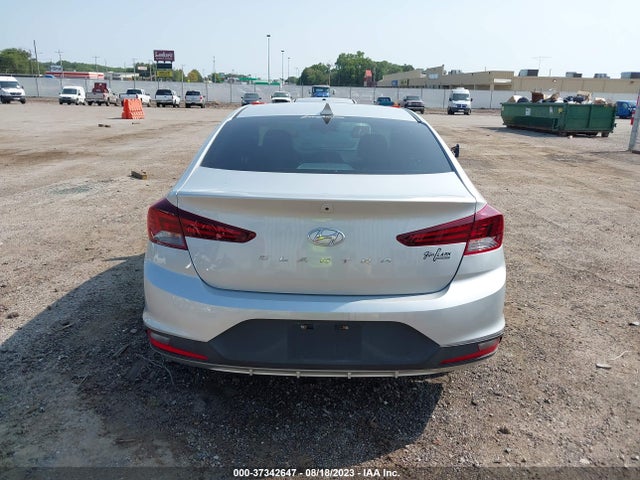 Hyundai ELANTRA SEL 2019 5NPD84LF2KH438140 Image 17