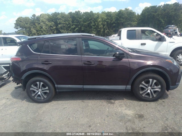 Toyota RAV4 LE 2018 2T3ZFREVXJW494279 Image 13
