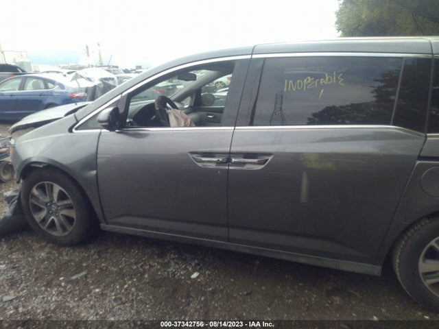 Honda Odyssey Touring 2014 5FNRL5H91EB022497 Image 13