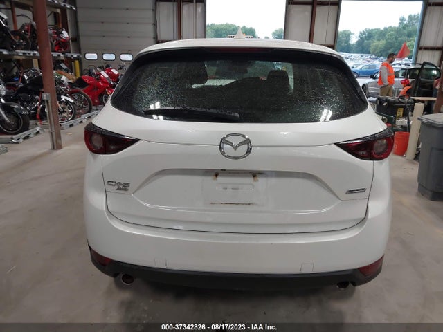 2018 MAZDA CX-5 SPORT VIN: JM3KFBBM9J0421999