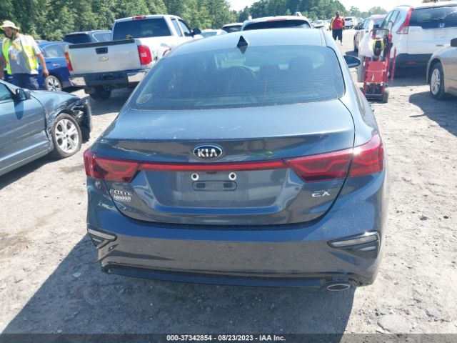 3KPF54AD5ME328144 KIA FORTE EX
