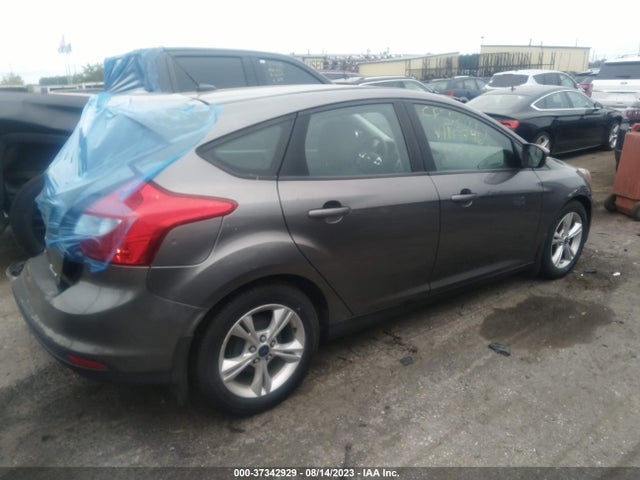 Ford FOCUS SE 2014 1FADP3K29EL389746 Image 5