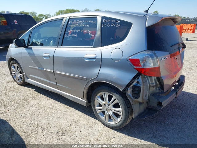 2010 HONDA FIT SPORT VIN: JHMGE8H49AC002236