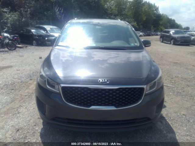 KNDMB5C10G6192282 KIA SEDONA LX