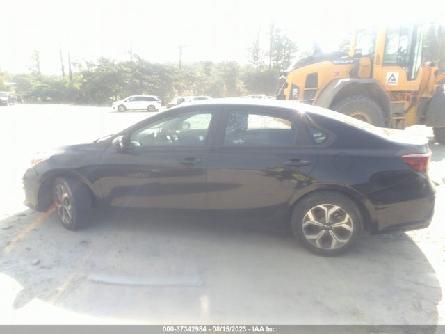 2021 KIA FORTE LXS VIN: 3KPF24AD9ME305684