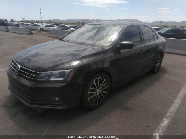 3VWD17AJ9GM273523 Volkswagen Jetta Sedan 1.8t Sport