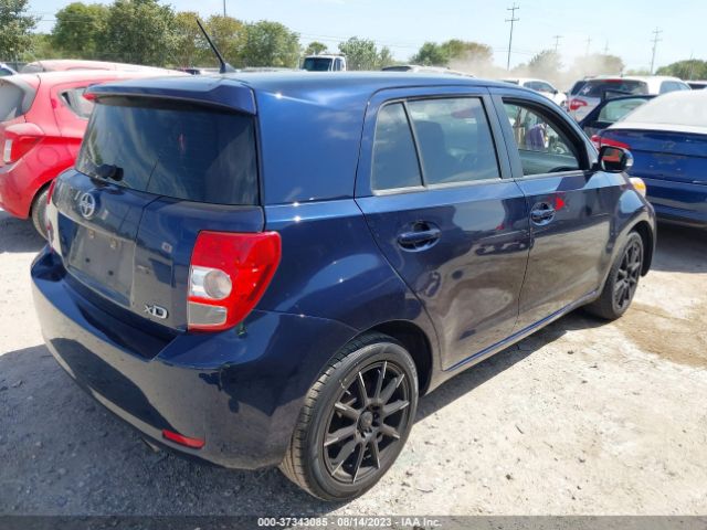 JTKKUPB42E1041052 Scion XD