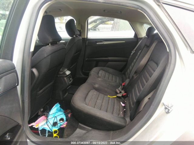 3FA6P0H76GR246865 Ford FUSION SE
