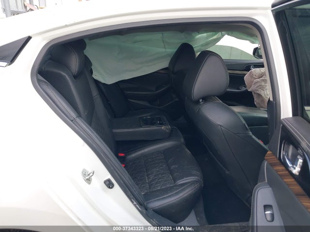 Nissan Maxima 3.5 Platinum 2017 1N4AA6AP1HC384533 Image 8