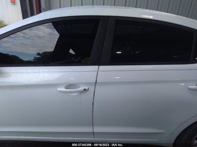 2018 HYUNDAI ELANTRA SE VIN: 5NPD74LF0JH233224