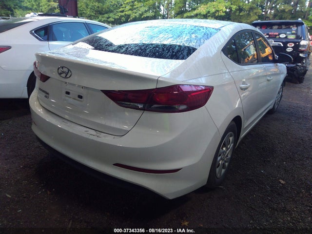 2018 HYUNDAI ELANTRA SE VIN: 5NPD74LF0JH233224