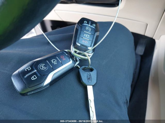 2FMTK3K83FBB15867 Ford Edge Titanium