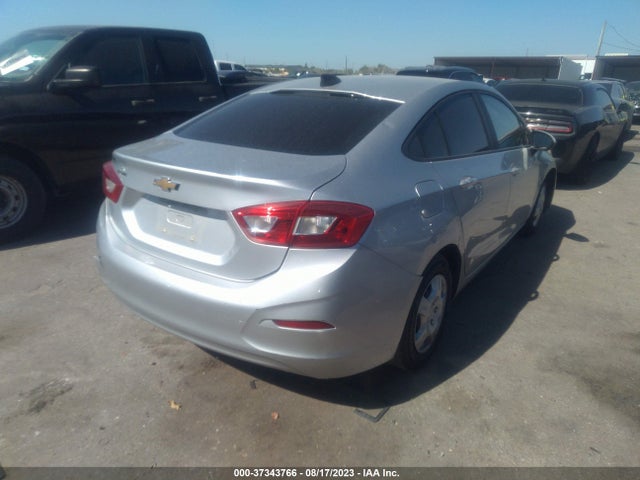 Chevrolet CRUZE LS 2017 1G1BC5SMXH7163246 Image 4