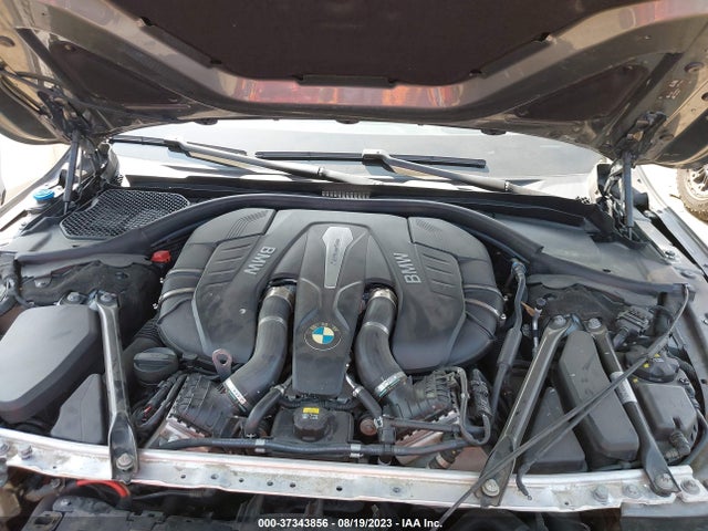 BMW 7 Series 750i Xdrive 2016 WBA7F2C58GG415565 Image 10