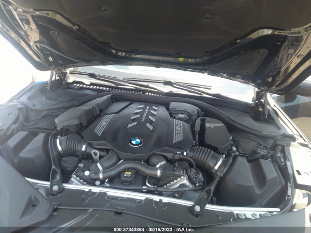 BMW 8 Series M850i 2023 аукцион фото