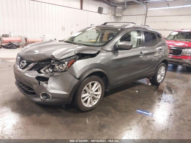 JN1BJ1CR1JW208637 Nissan Rogue Sport Sv
