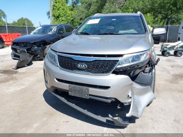 5XYKTCA60FG656142 KIA SORENTO LX