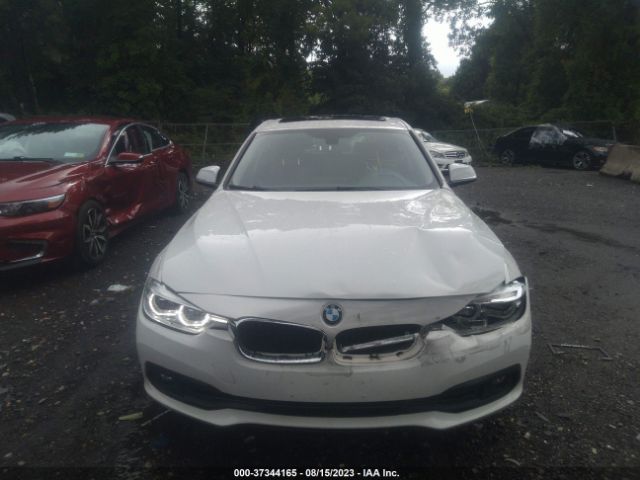 WBA8E5G56JNU47856 BMW 3 Series 320i Xdrive