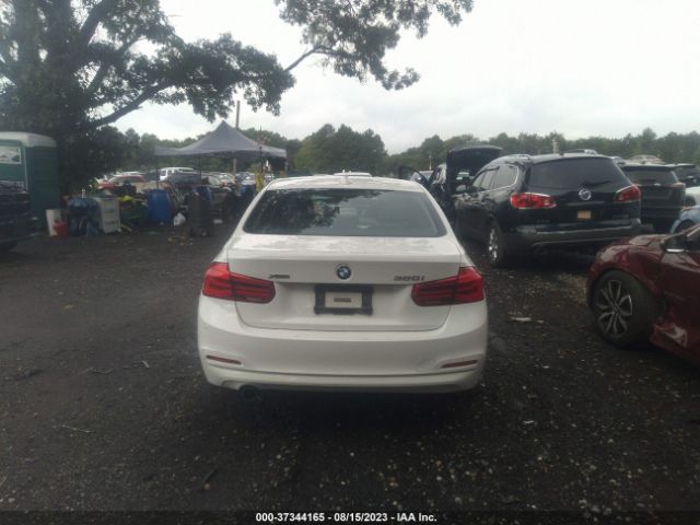 WBA8E5G56JNU47856 BMW 3 Series 320i Xdrive