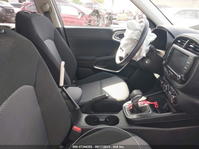 KNDJ23AU7P7212879 KIA SOUL LX