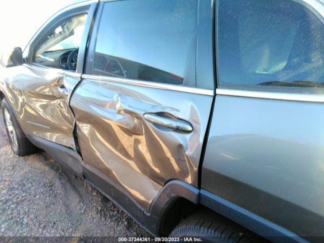 1C4PJMLN5KD177102 Jeep Cherokee Latitude Plus