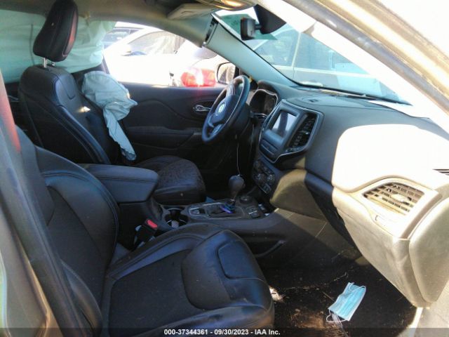 1C4PJMLN5KD177102 Jeep Cherokee Latitude Plus