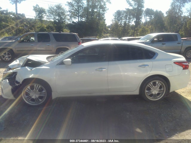 2017 NISSAN ALTIMA 2.5 S VIN: 1N4AL3AP1HC205402