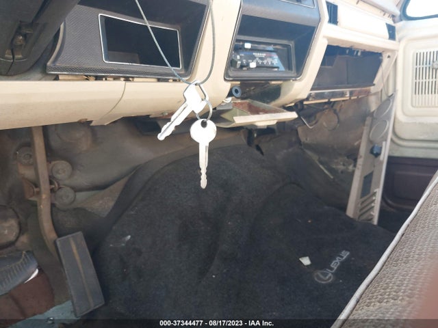 1982 FORD F150 VIN: 1FTDF15FXCNA62080