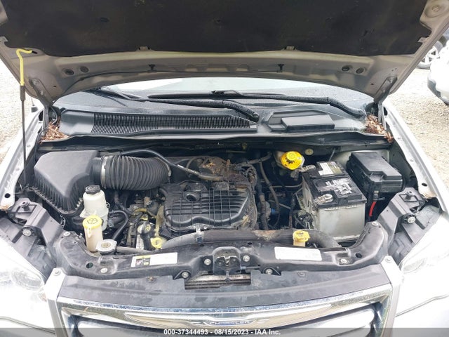 2C4RC1BG9GR110799 Chrysler Town & Country Touring