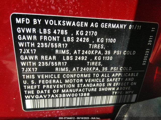 2011 VOLKSWAGEN TIGUAN SE VIN: WVGAV7AX3BW001388