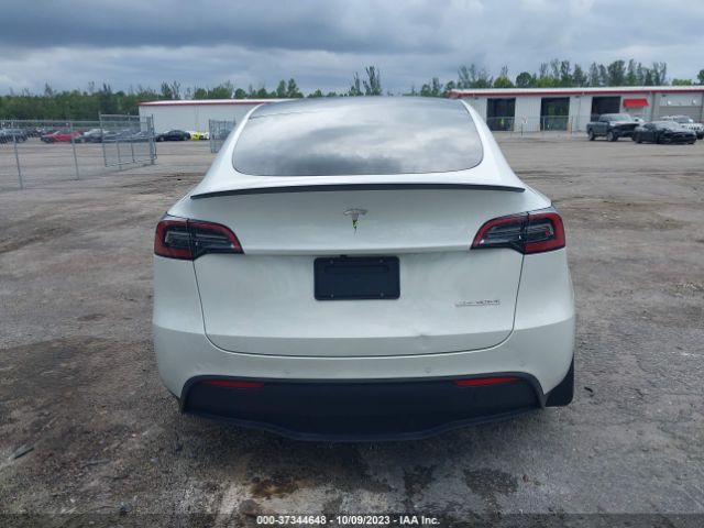7SAYGDEF6NF451061 Tesla Model Y Performance