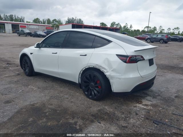 7SAYGDEF6NF451061 Tesla Model Y Performance