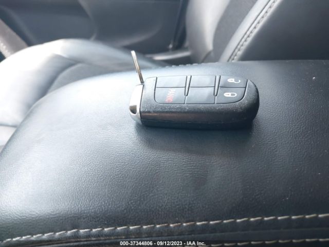 3C4PDDGG5JT522995 Dodge Journey Crossroad