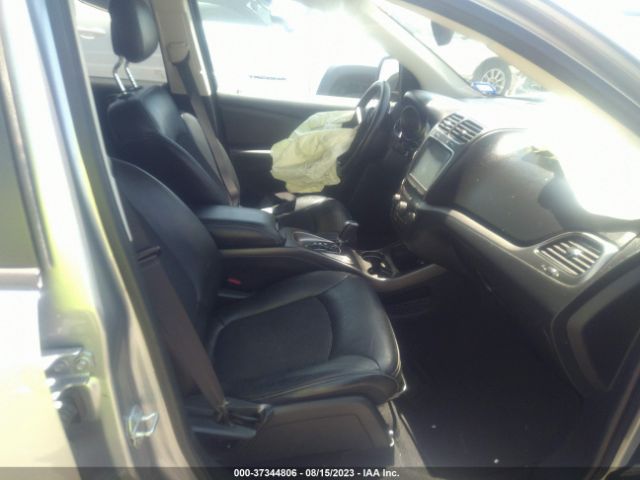 3C4PDDGG5JT522995 Dodge Journey Crossroad