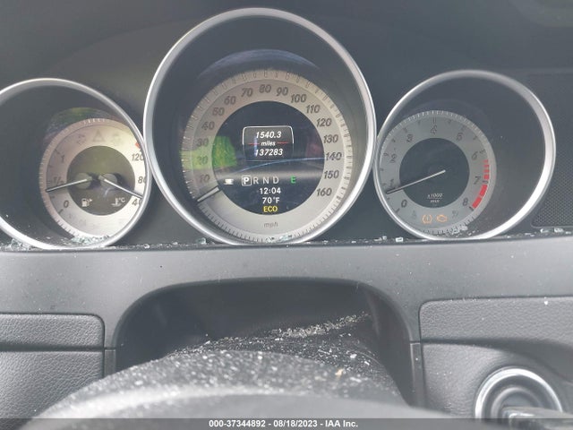 2013 Mercedes-benz C-class C 300 მანქანა იყიდება აუქციონზე, vin: WDDGF8AB0DR301550, აუქციონის ნომერი: 37344892