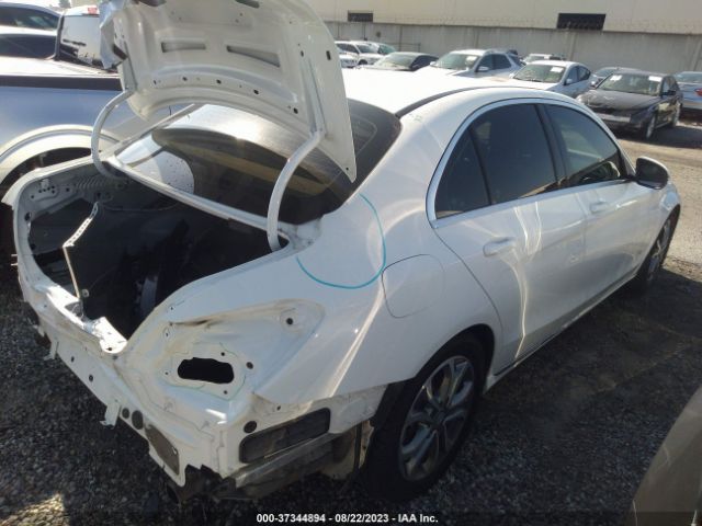 55SWF4JB6GU163889 Mercedes-Benz C-class C 300