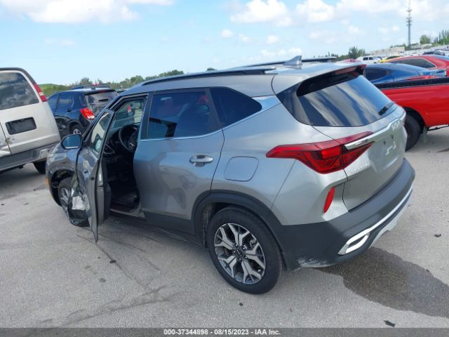 KNDERCAAXP7440958 KIA SELTOS EX